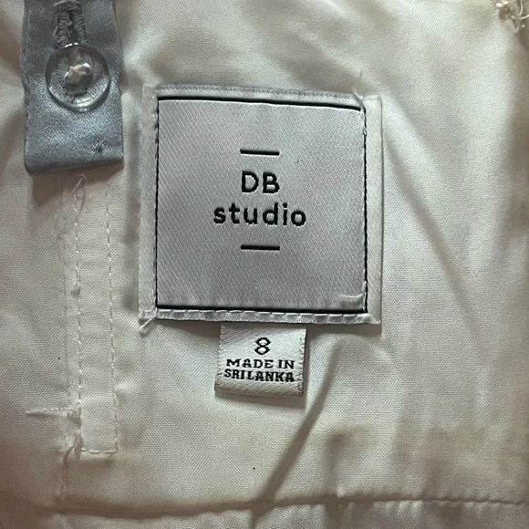 Elegant White Dress with Blue Ribbon Sleeves - Picture 3 of 3